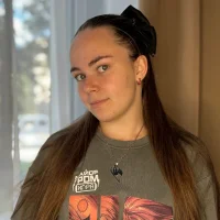 JinnyMavromatis's Profile Pic