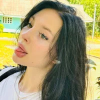 adelebratz_