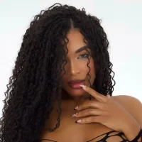 Gia_Loren's Profile Pic