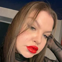 Alice_Moorr stripchat