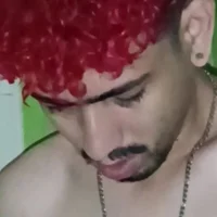 s3xAaron Profilový obrázek