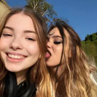 AnnaandLera's Profile Pic