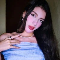 Ảnh Đại Diện Emily-hottson