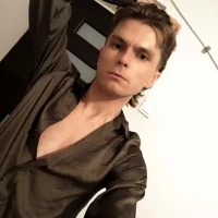 crystal_sweety's Profile Pic
