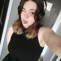 _momomochi_'s Avatar Pic