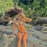 kateevanss1's Avatar Pic