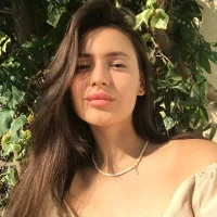 SelenaHold 的個人資料圖片