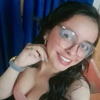 yanyis's Profile Pic
