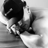 TOMAS_CONOR 头像图片