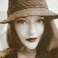 ScarlettonewithhiddenGEMS's Profile Pic