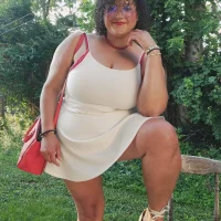 bigtitsaroo's Profile Pic