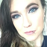 Classic-Miss-Raven's Profile Pic