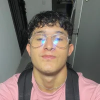 Julien_90's Avatar Pic