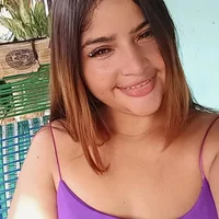 _Ashley_16's Profile Pic