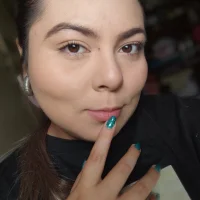 Elissa_hot's Profile Pic