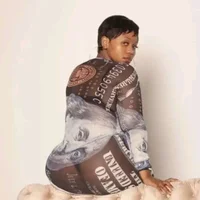 GoldenPussyXOXO's Avatar Pic