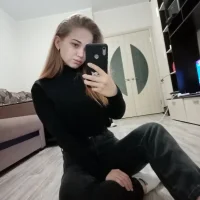 RoyalVenera's Profile Pic