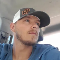 Dee25_'s Profile Pic