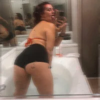 Karanicolee2019's Avatar Pic