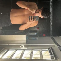 paulaquil9's Avatar Pic