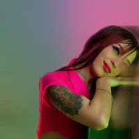 LollyPinky1 avatar - live cam performer on MySuperHot