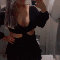 viollet23's Profile Pic