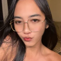Brittaneykate Adlı Modelin Avatarı