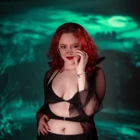 fire_evelyn's Profile Pic
