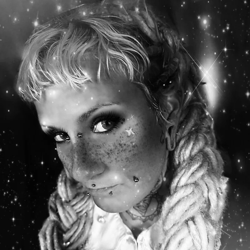 dejadeloree profile photo