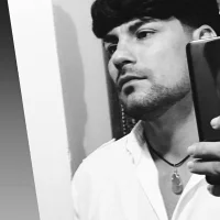AQuing's Profile Pic