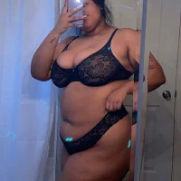 lavenderlovie's Profile Pic