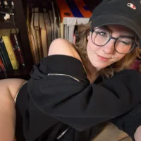 cleovera's Profile Pic