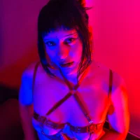 Neferet3 webcam model