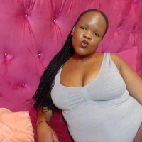 CURVYCIOUSE24