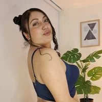 LizzCarter_'s Avatar Pic