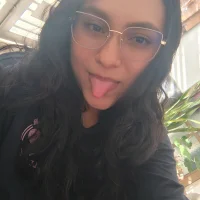 bunny_storms webcam model