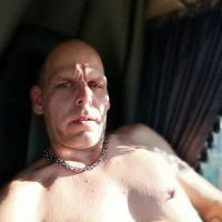 Tom010277's Avatar Photo