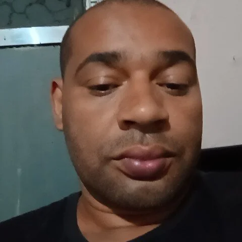 Sandrinho23 profile photo