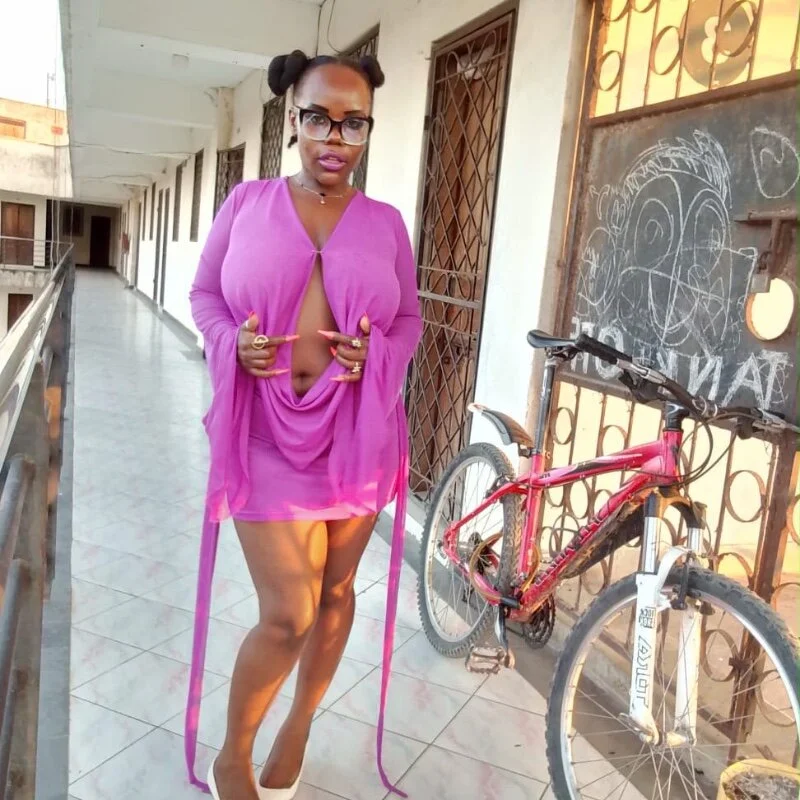 Newbird69 Stripchat profile image