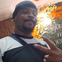 dedemorenmo's Profile Pic