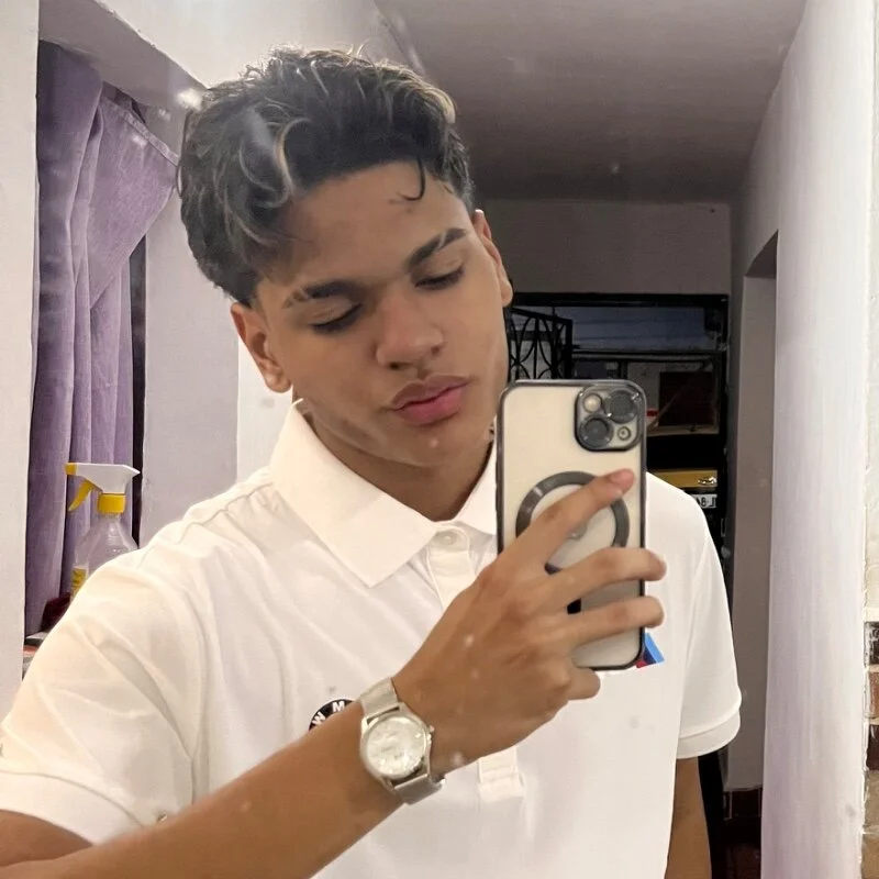 Horny_Apolo profile photo