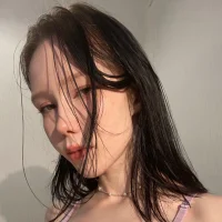 Профилна снимка на lily_lo