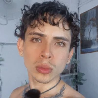 Magnuz_Col's Avatar Pic