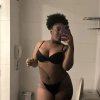 ebony_sexy_hot21's Profile Pic