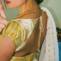 rozzy_jaan's Avatar Pic