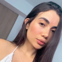 sara_ospinna Adlı Modelin Avatarı