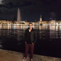 RobinHH's Profile Pic