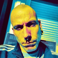 Профилна снимка на gayguyX