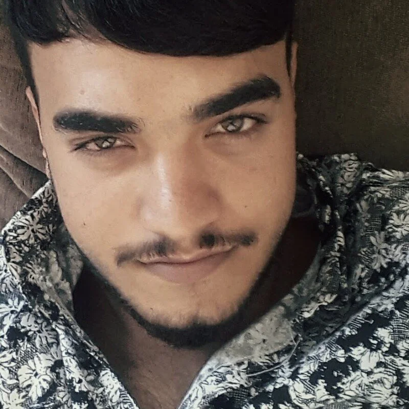 asezgin824 profile photo
