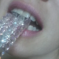 VikiMilfforYou avatarképe